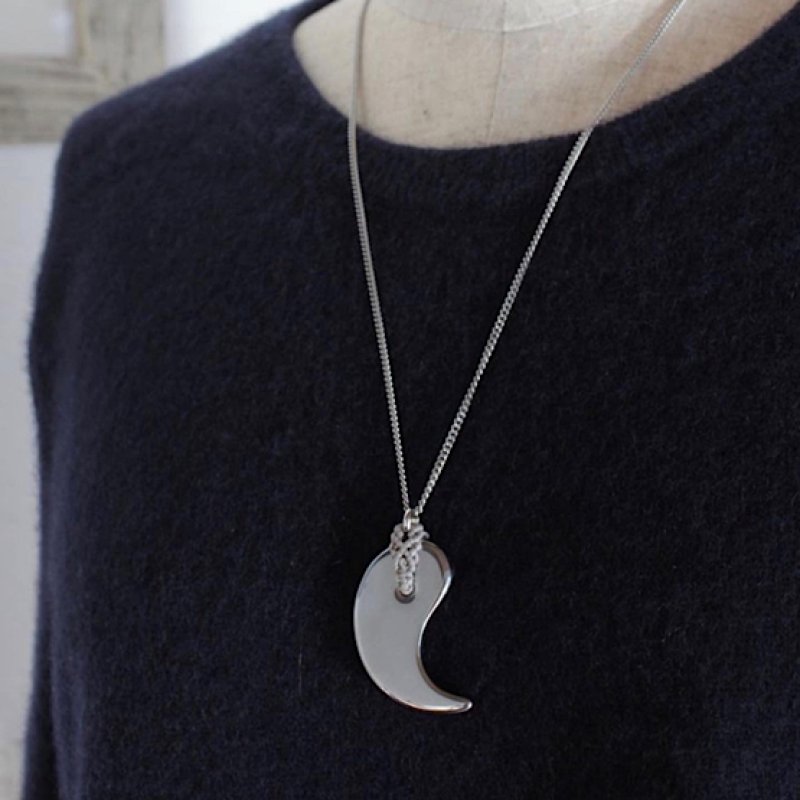 画像2: テラヘルツ勾玉ネックレス ラッキーブリング（サージカルステンレスチェーン） (2)