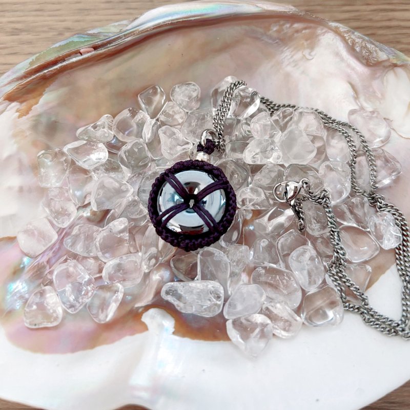 画像5: テラヘルツ　トーラスペンダント（紐色：ミッドナイトブルー/ワインレッド） (5)